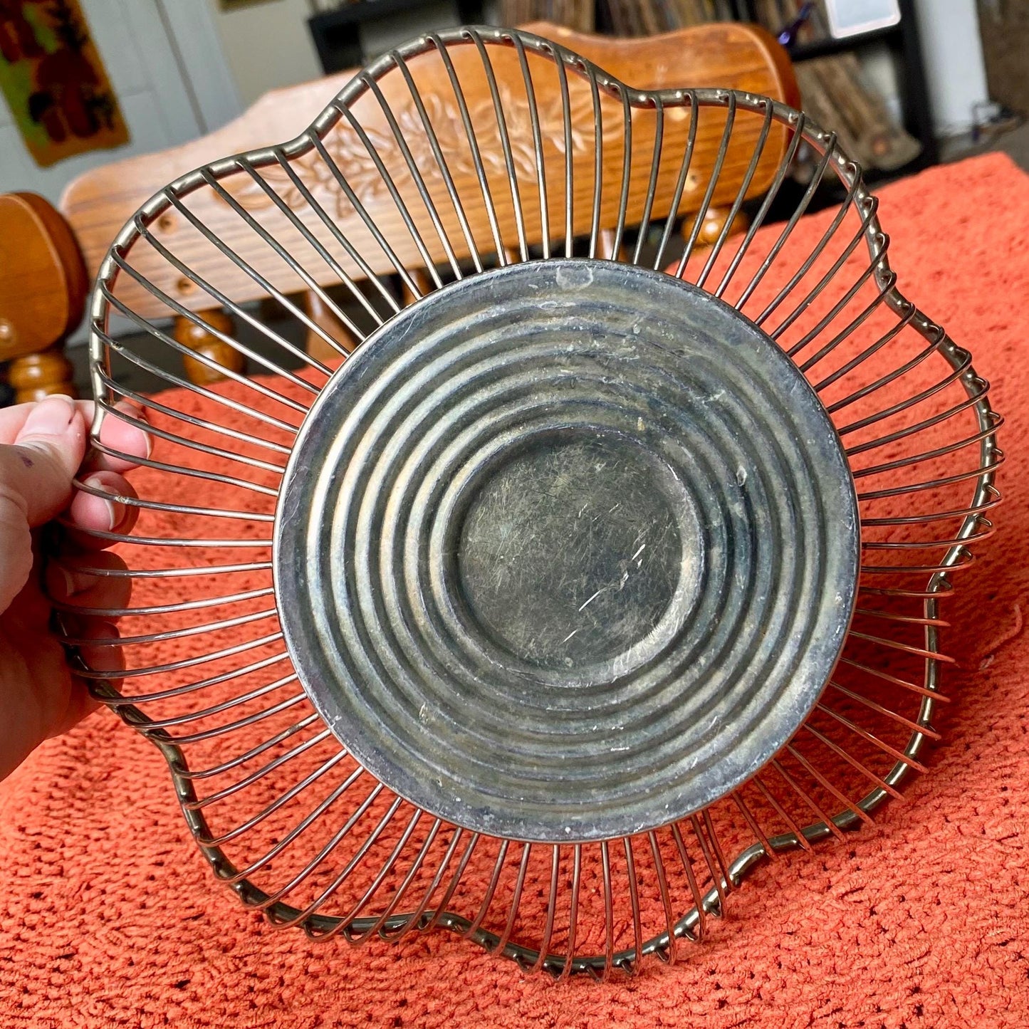 Vintage International Silver Company Silver Plated Flower Shaped Wire Basket