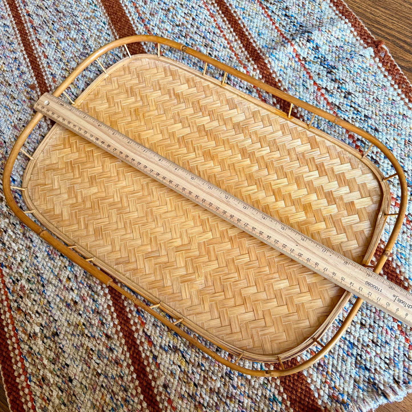 ONE - Vintage Mid-Century Modern Woven Bamboo Basket Serving / Trinket Tray