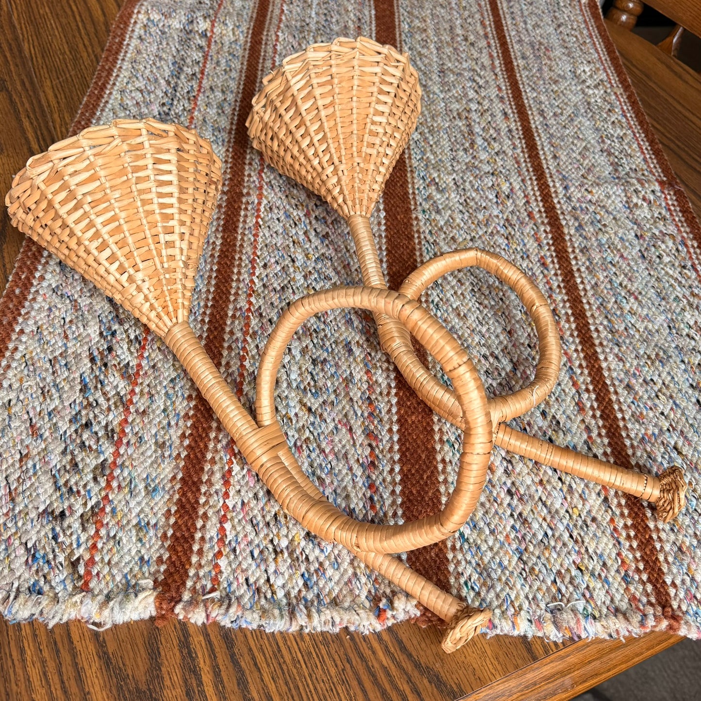 ONE - Vintage 1980s Wicker / Rattan French Horn Shaped Basket
