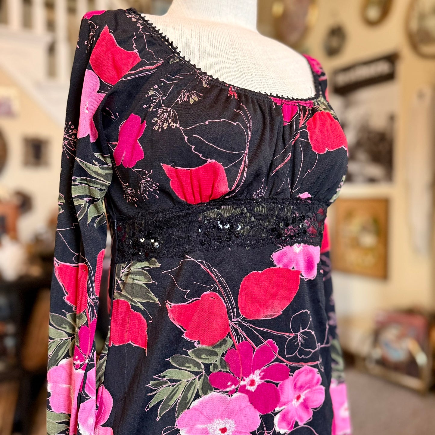 Vintage 90s / 2000s y2k Whimsygoth Long Sleeved Floral Self Esteem Baby Doll Top