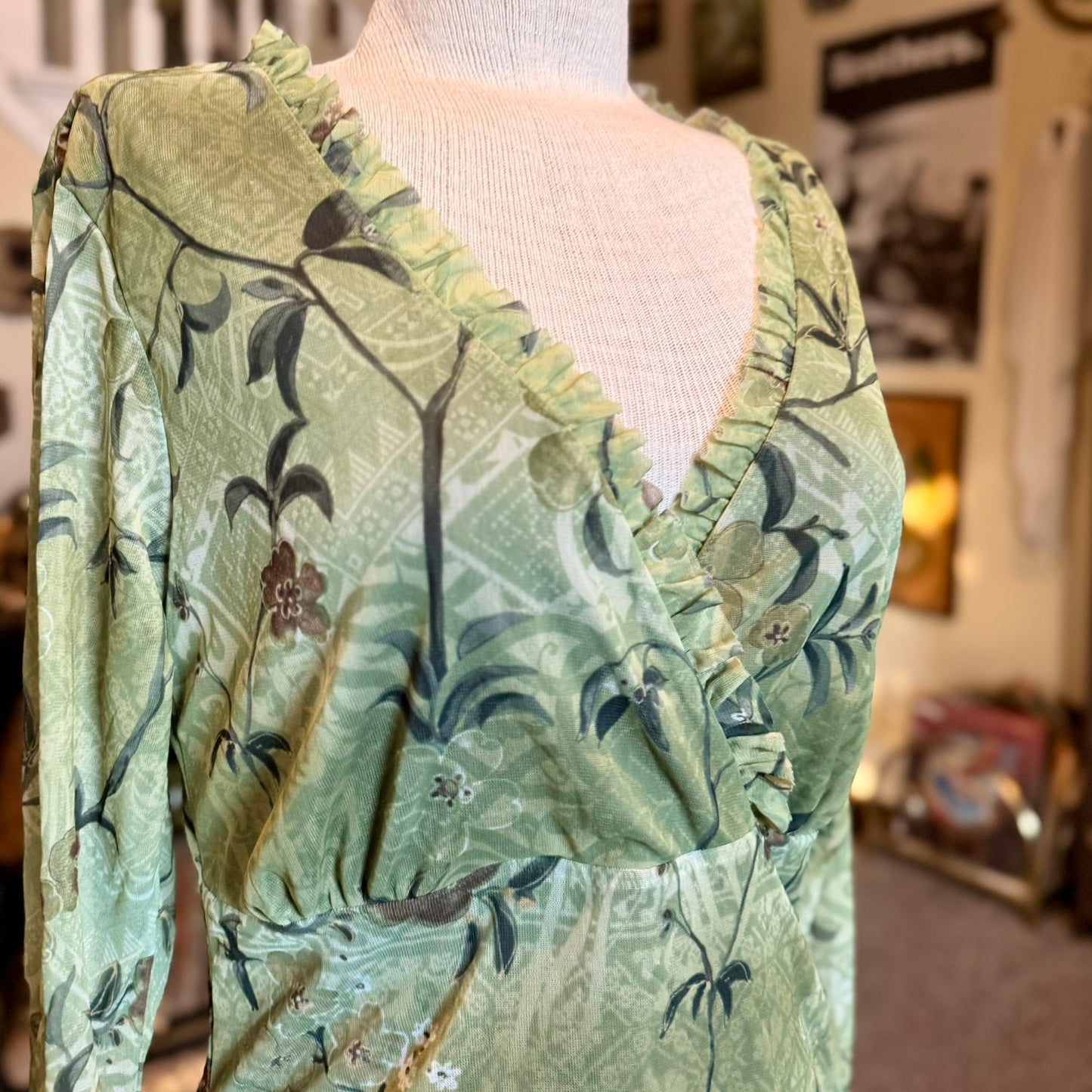 Vintage 90s / 2000s y2k Assoluto Ruffled Jungle Floral Fairy Baby Doll Top
