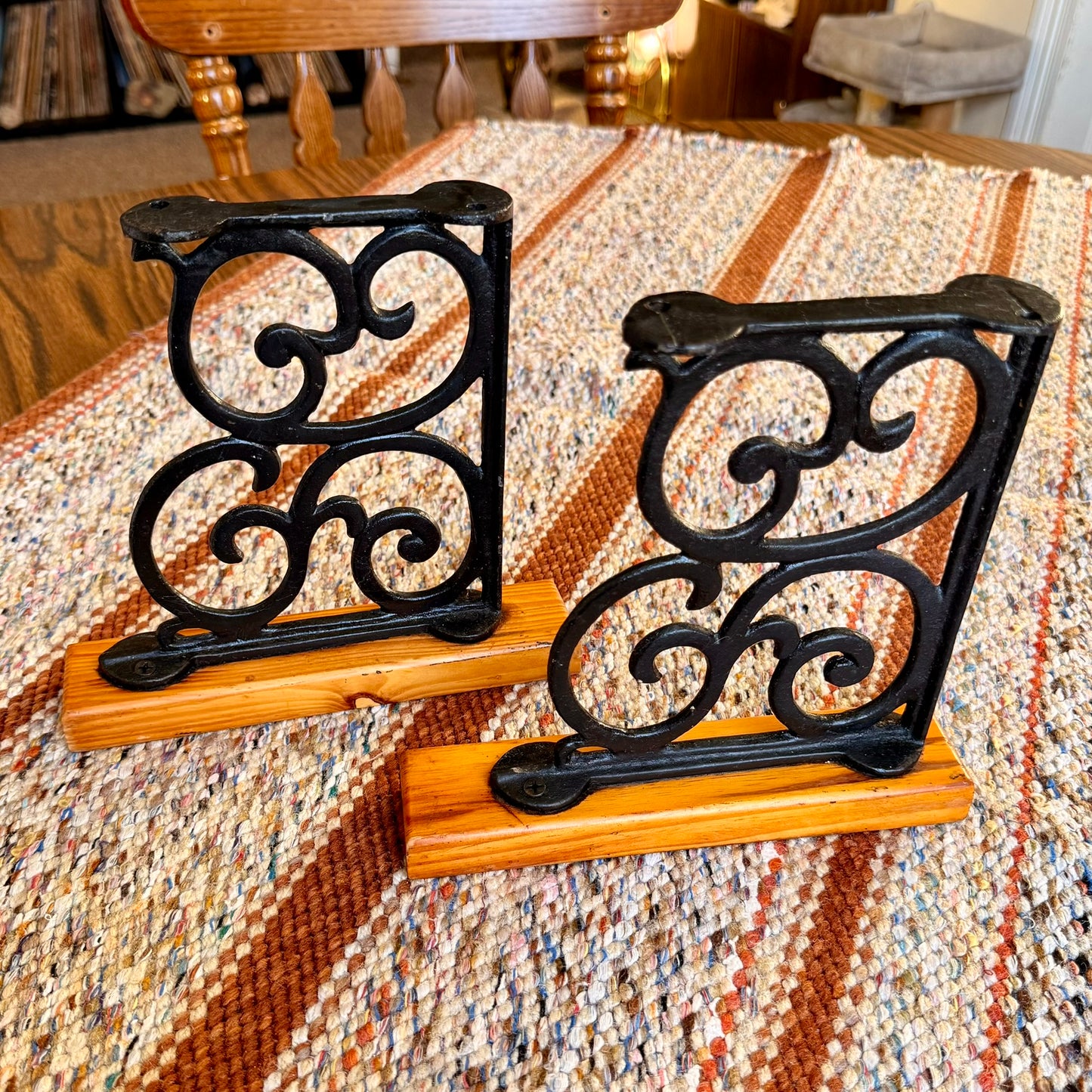 Set of 2 Heavy Vintage Ornate Cast Iron and Wood Wall Brackets / Bookends