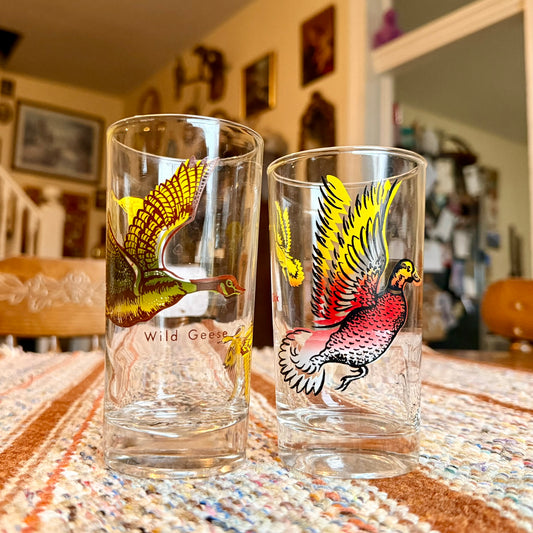 Set of 2 Vintage Federal Game Fowl / Waterfowl Highball Tumbler Glasses