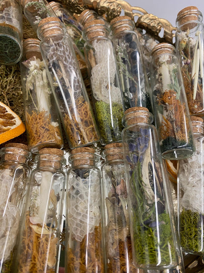 One Mystery Randomized Fairy Jar!