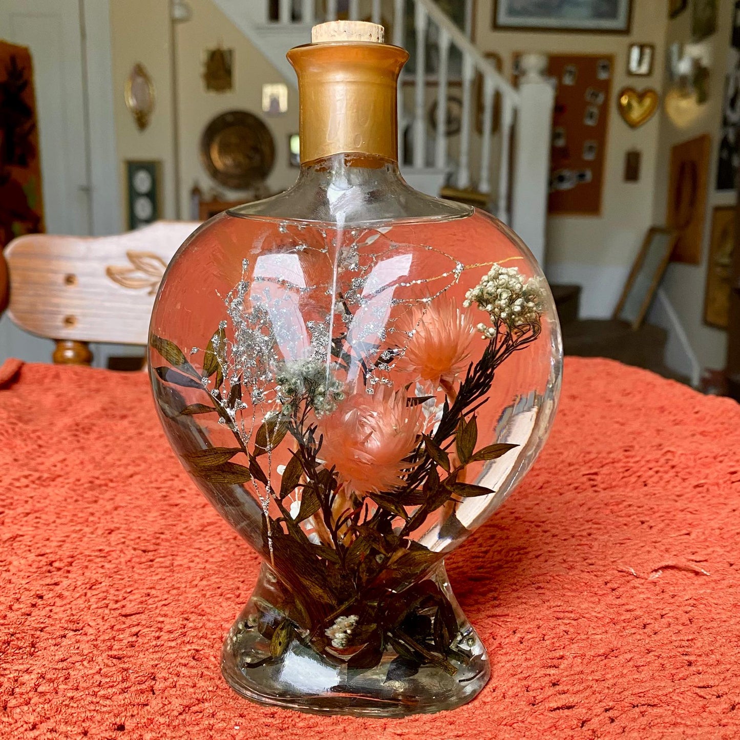 Vintage Aroma Art Floral Design Bath & Body Botanical Oil - Heart Shaped Bottle with Floral Arrangement