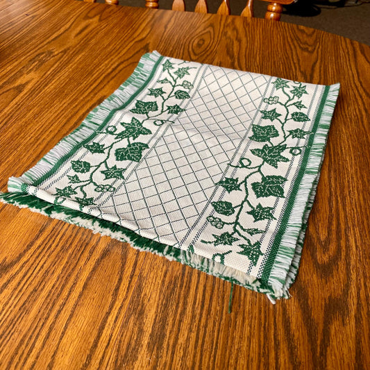 Cottagecore Reversible Green and White Ivy Table Runner