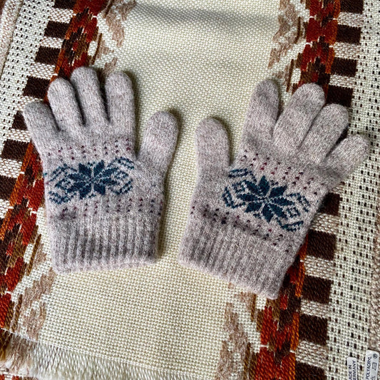 Vintage Wool Winter Gloves / Snowflake Gender-Neutral Woolen Cowichen Style