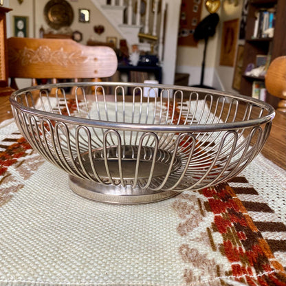 Vintage silver plated Mid-century Modern wire fruit bowl