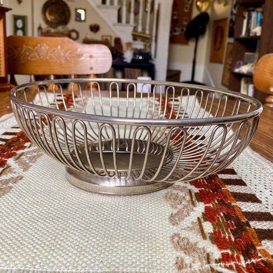 Vintage silver plated Mid-century Modern wire fruit bowl