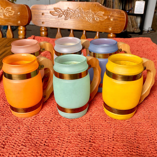 Set of 6 Mid-Century Modern Siesta Ware Frosted Glass Barrel Mugs with Carved Wooden Handles and Brass Bands