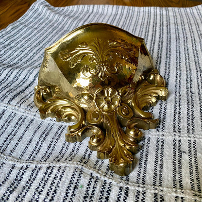 Vintage 1970's Ornate Acanthus Leaf Homco Golden Wall Pocket Planter