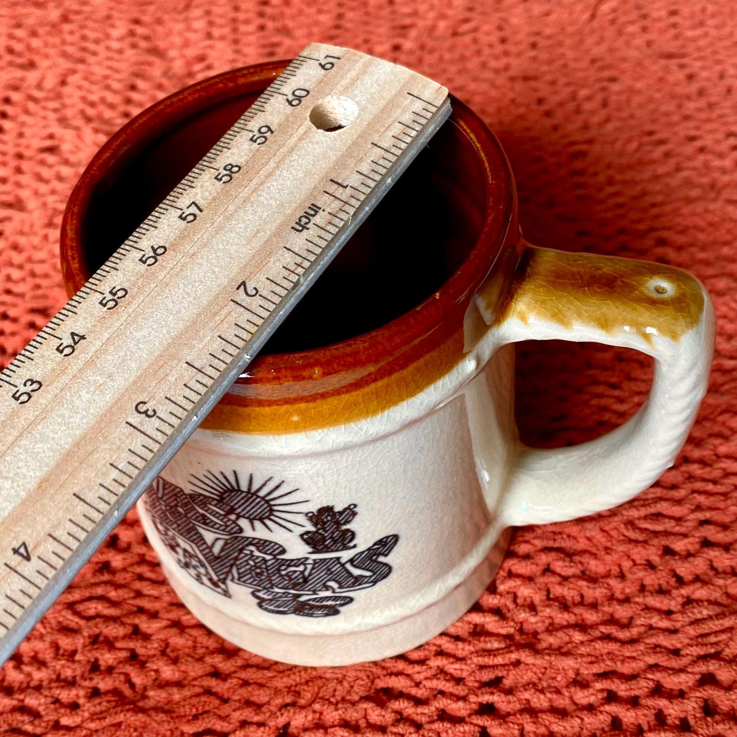 Vintage 70s Graphic Las Vegas Retro Souvenir Beer Mug w/ Rope Trim