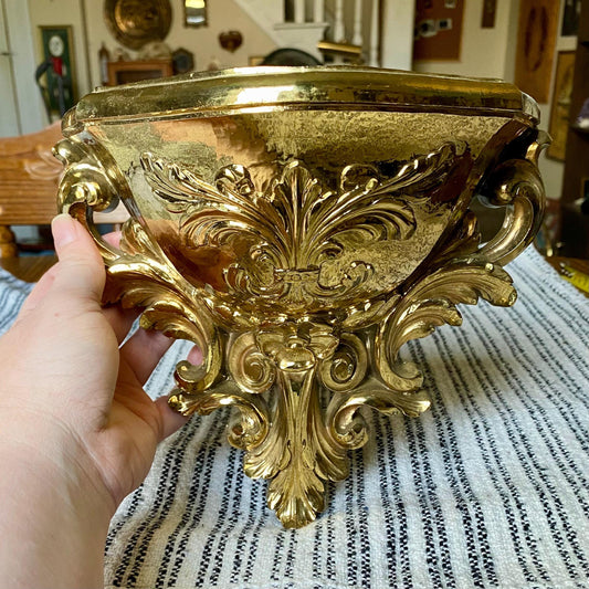 Vintage 1970's Ornate Acanthus Leaf Homco Golden Wall Pocket Planter