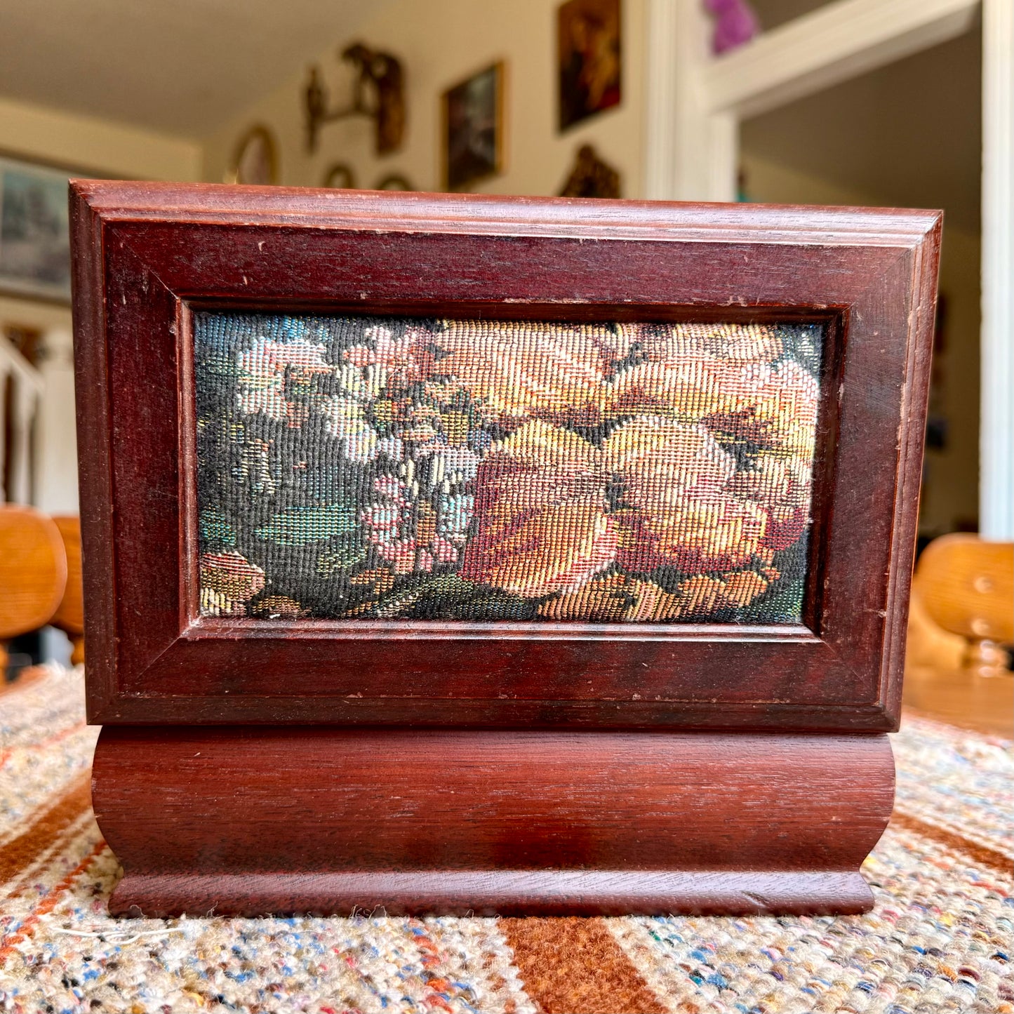 Vintage Wooden Jewelry Box w/ Inlaid Floral Tapestry and Removable Jewelry Tray