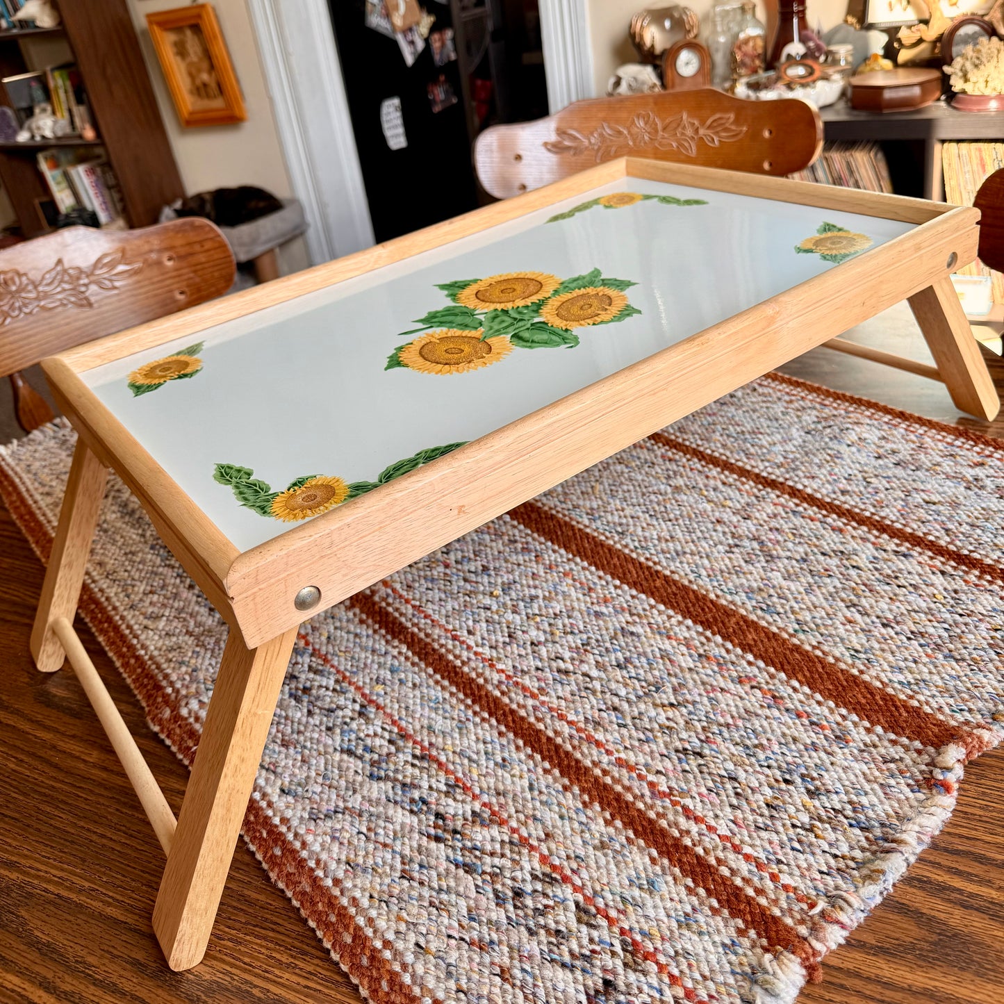 Vintage Sunflower Floral Motif Lap Desk Tray Table TV Tray