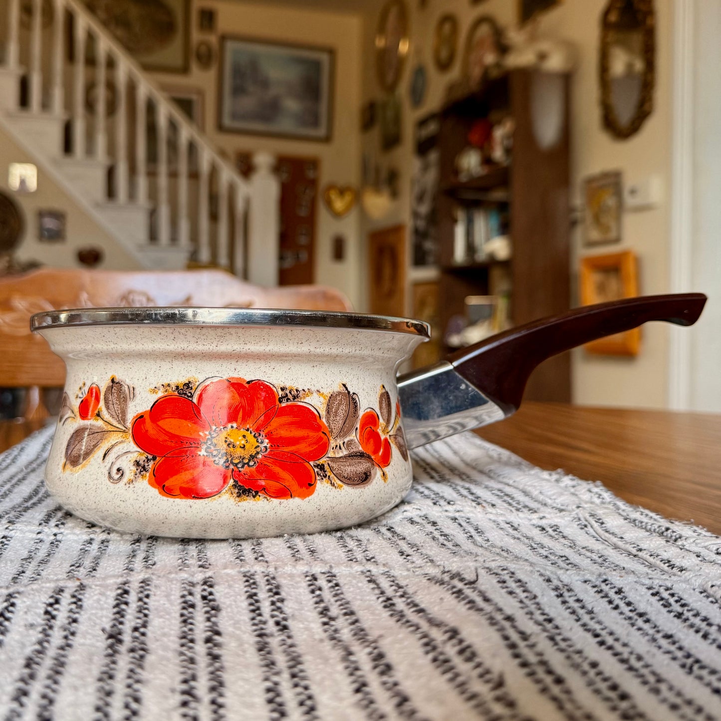 Vintage Sanko Ware Japan Show Saucepan Enamelware Warmer - Orange poppy Enamel
