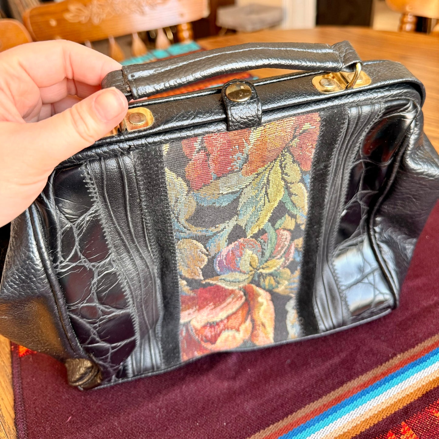 Vintage 70s/80s Bonjour Hangbag with Black Textured Leather and Inlaid Floral Tapestry Design