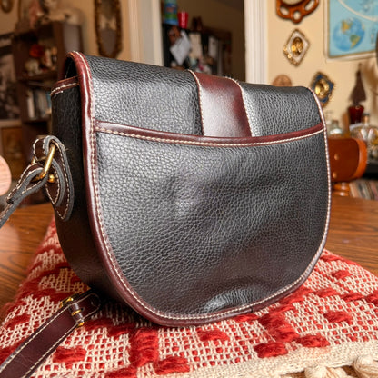 Vintage Leather Crossbody Bag w/ Brass Hardware and Matching Keychain