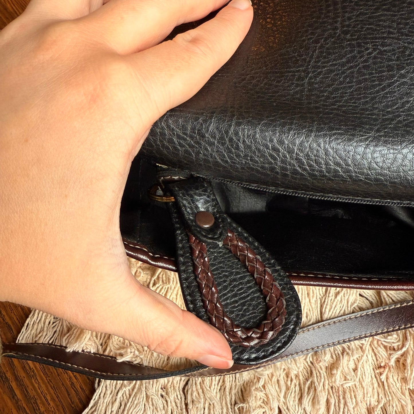 Vintage Leather Crossbody Bag w/ Brass Hardware and Matching Keychain