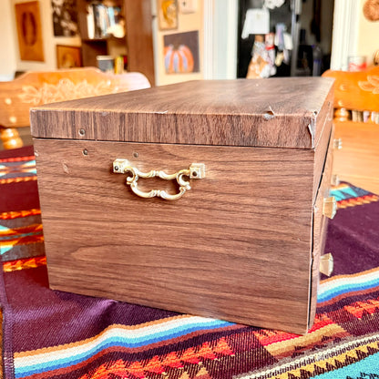 Vintage 1950’s Mele Style Jewelry Box Faux Wood Grain With Gold Velvet Lining