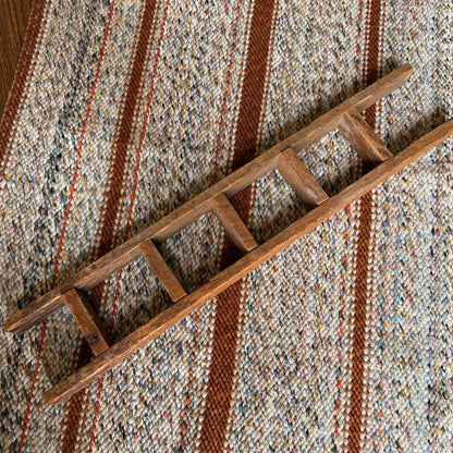 Vintage Rustic Wooden Farmhouse Ladder Curio Shelf Wall Hanging