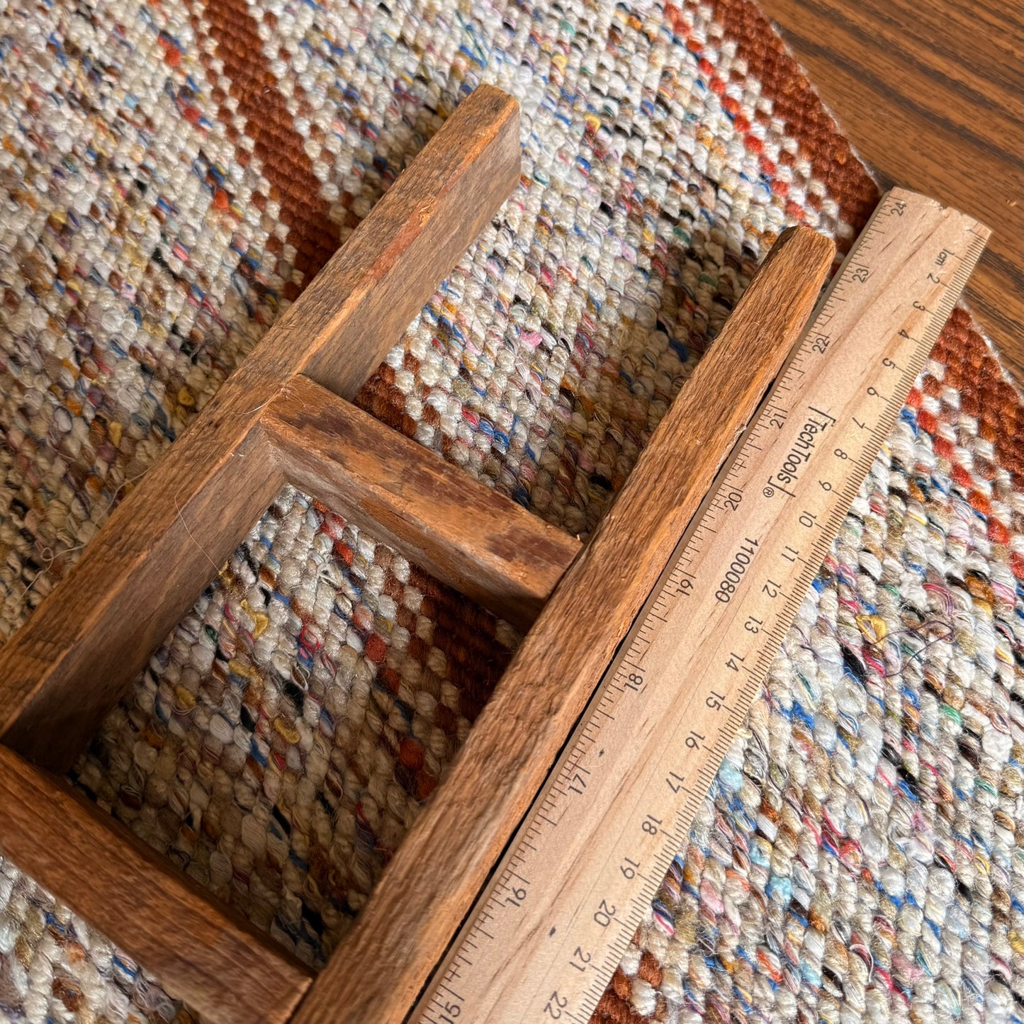 Vintage Rustic Wooden Farmhouse Ladder Curio Shelf Wall Hanging