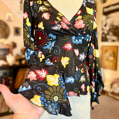 Vintage 90s / 2000s y2k Fresh Wear Floral Sheer Bell Sleeve Baby Doll Top