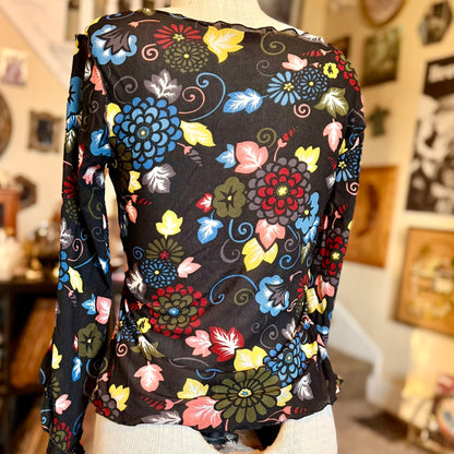 Vintage 90s / 2000s y2k Fresh Wear Floral Sheer Bell Sleeve Baby Doll Top