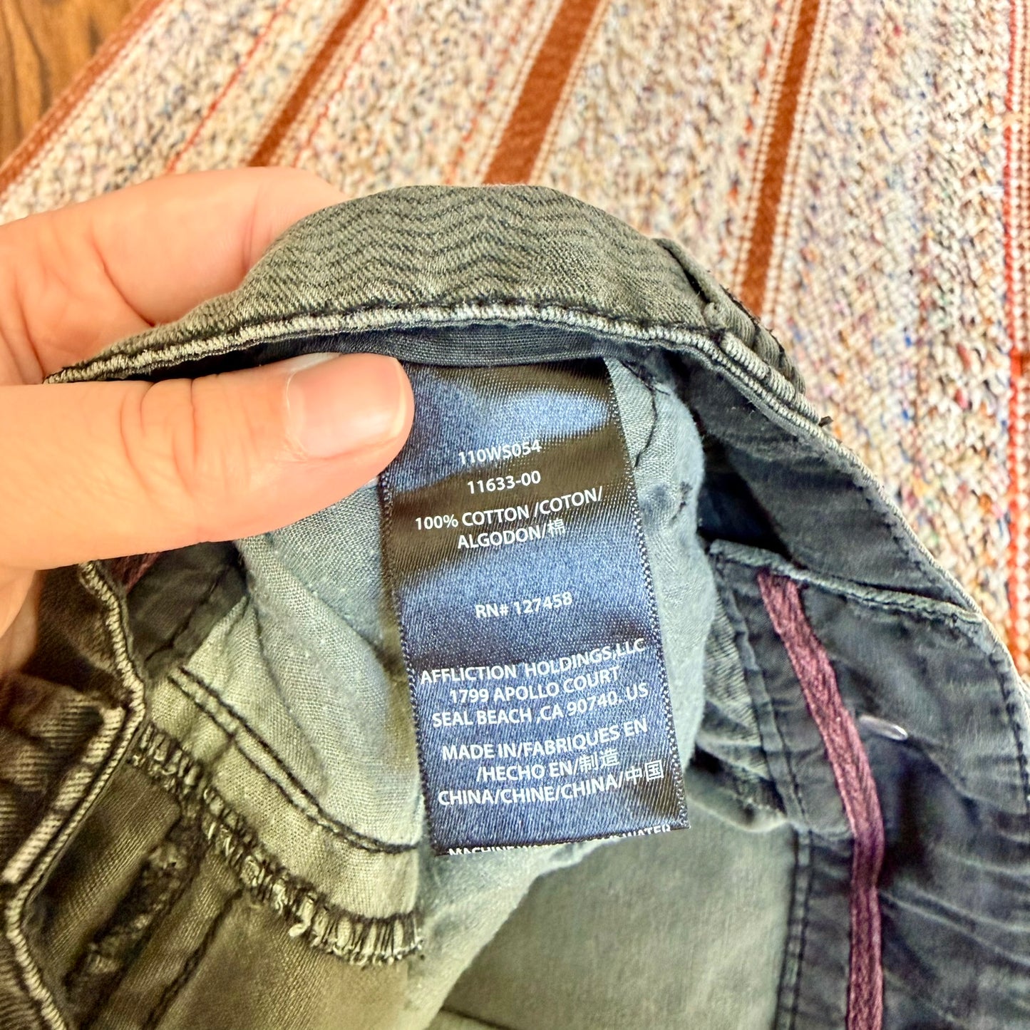 Vintage 90s / 2000s y2k Affliction Grunge Camo Cargo Shorts