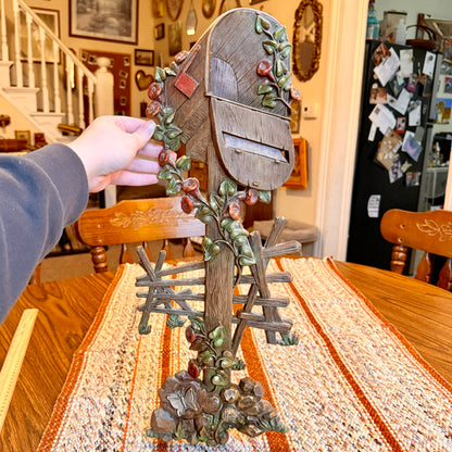 Vintage Mid-Century Modern HomcoFarmhouse Country Floral Mailbox Wall Hanging