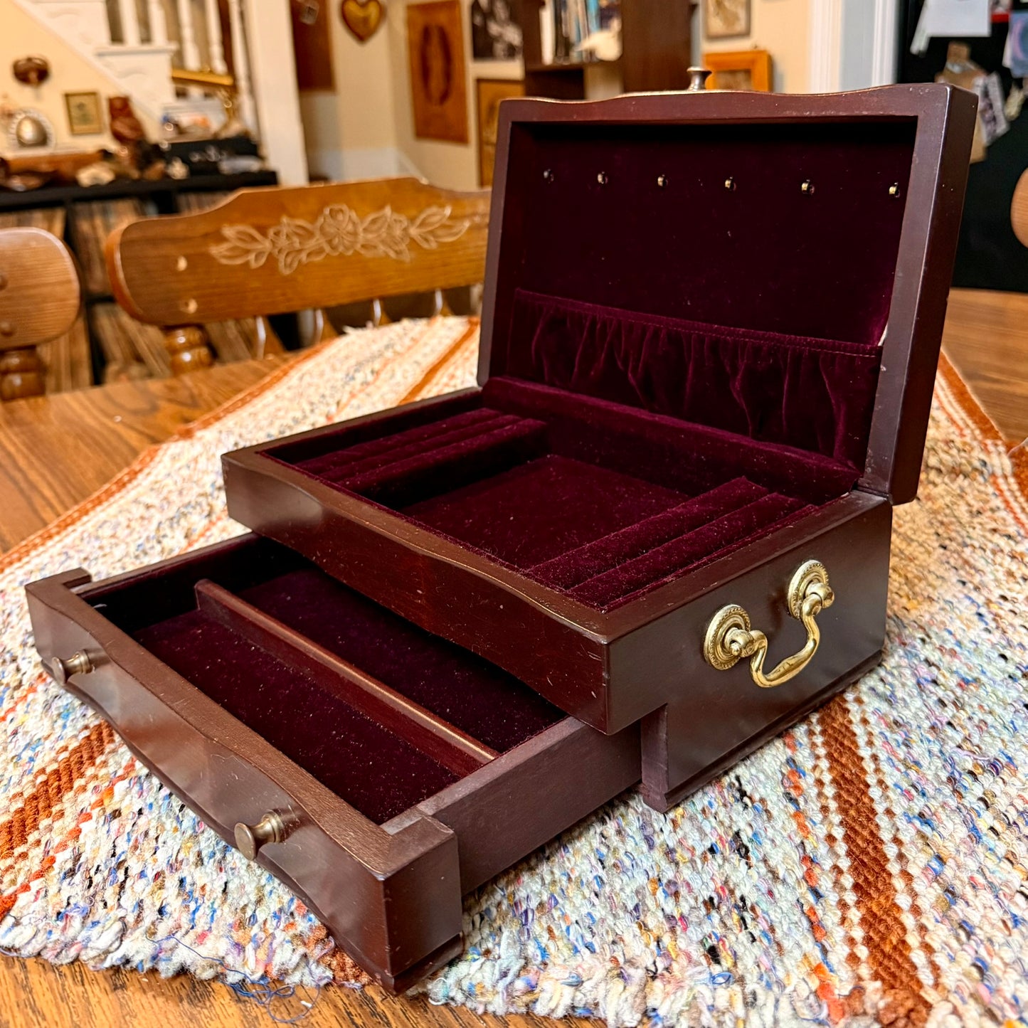 Vintage Reed & Barton "Eureka" Wooden Jewelry Box Mahogany with Velvet Lining