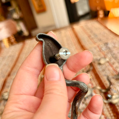 ONE Vintage Antique Brass Twisted Vine Leaf Drawer Pull