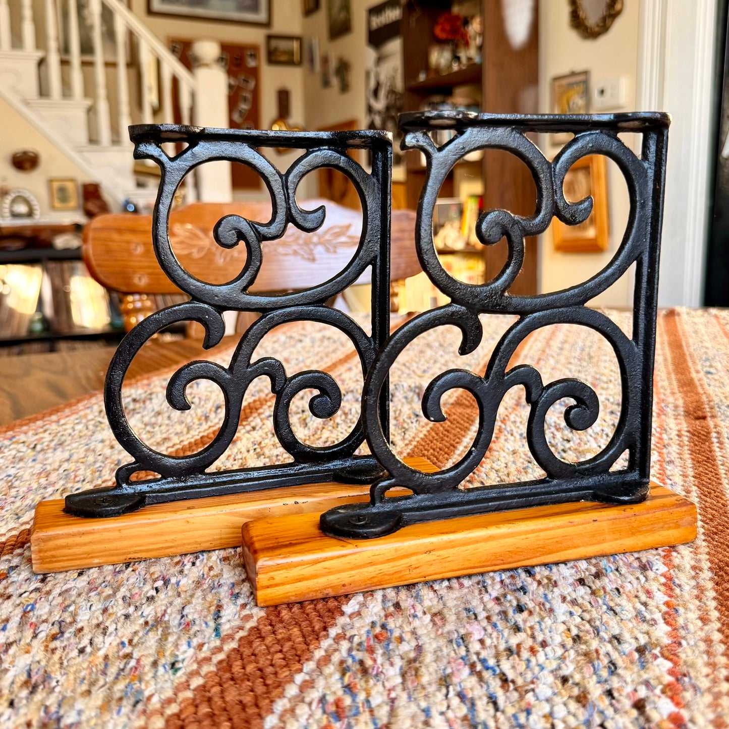 Set of 2 Heavy Vintage Ornate Cast Iron and Wood Wall Brackets / Bookends