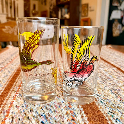 Set of 2 Vintage Federal Game Fowl / Waterfowl Highball Tumbler Glasses