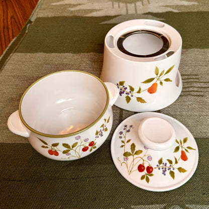 Noritake Progression Homecoming Fondue Pot, Berries n' Such Design