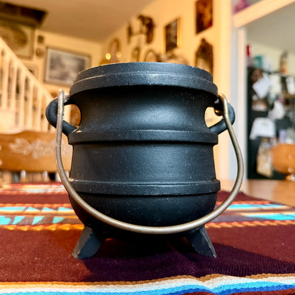 Antique Cast Iron 3 Legged Fire Starter / Smudge Pot / Cauldron