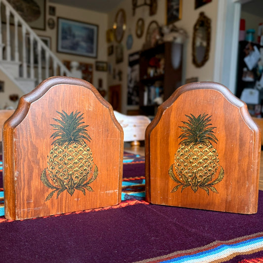 Set of 2 Vintage Solid Wood Pineapple Themed Bookends
