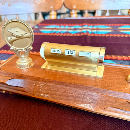 Vintage Wooden Perpetual Desk Calendar with Pen Holder and Graduation Medal