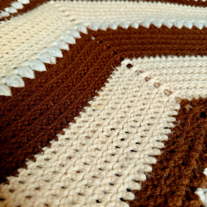 Vintage 70s Mid-Century Modern Hand Knitted/Crocheted Blanket/Couch Cover/Rug