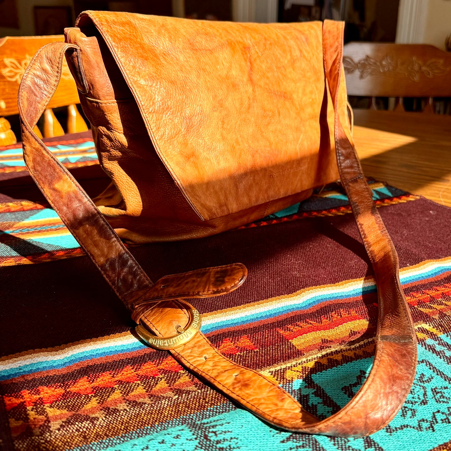 Vintage Stone Mountain Brown Leather Messenger Crossbody Bag