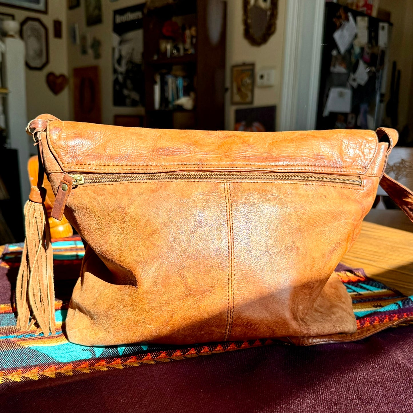 Vintage Stone Mountain Brown Leather Messenger Crossbody Bag