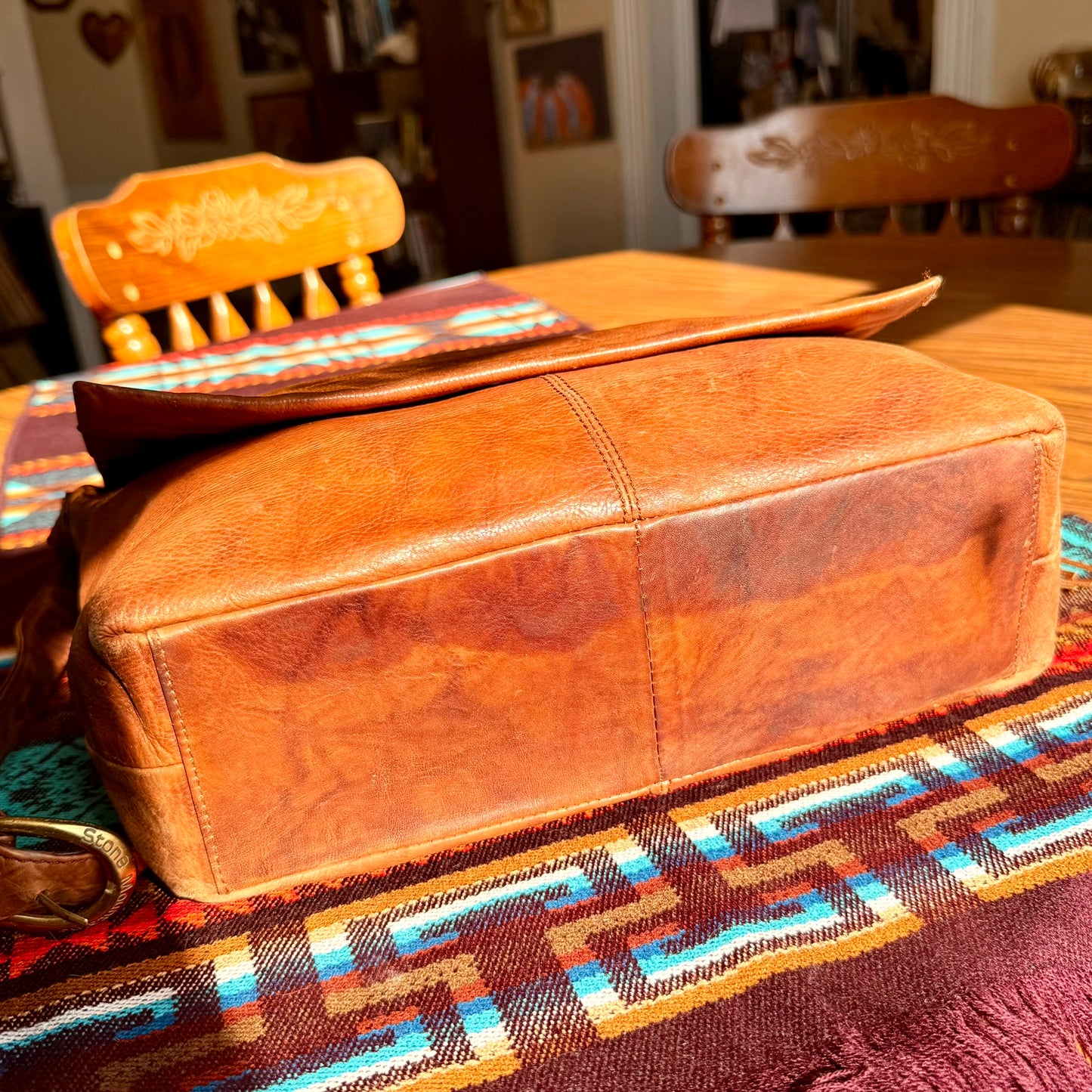 Vintage Stone Mountain Brown Leather Messenger Crossbody Bag