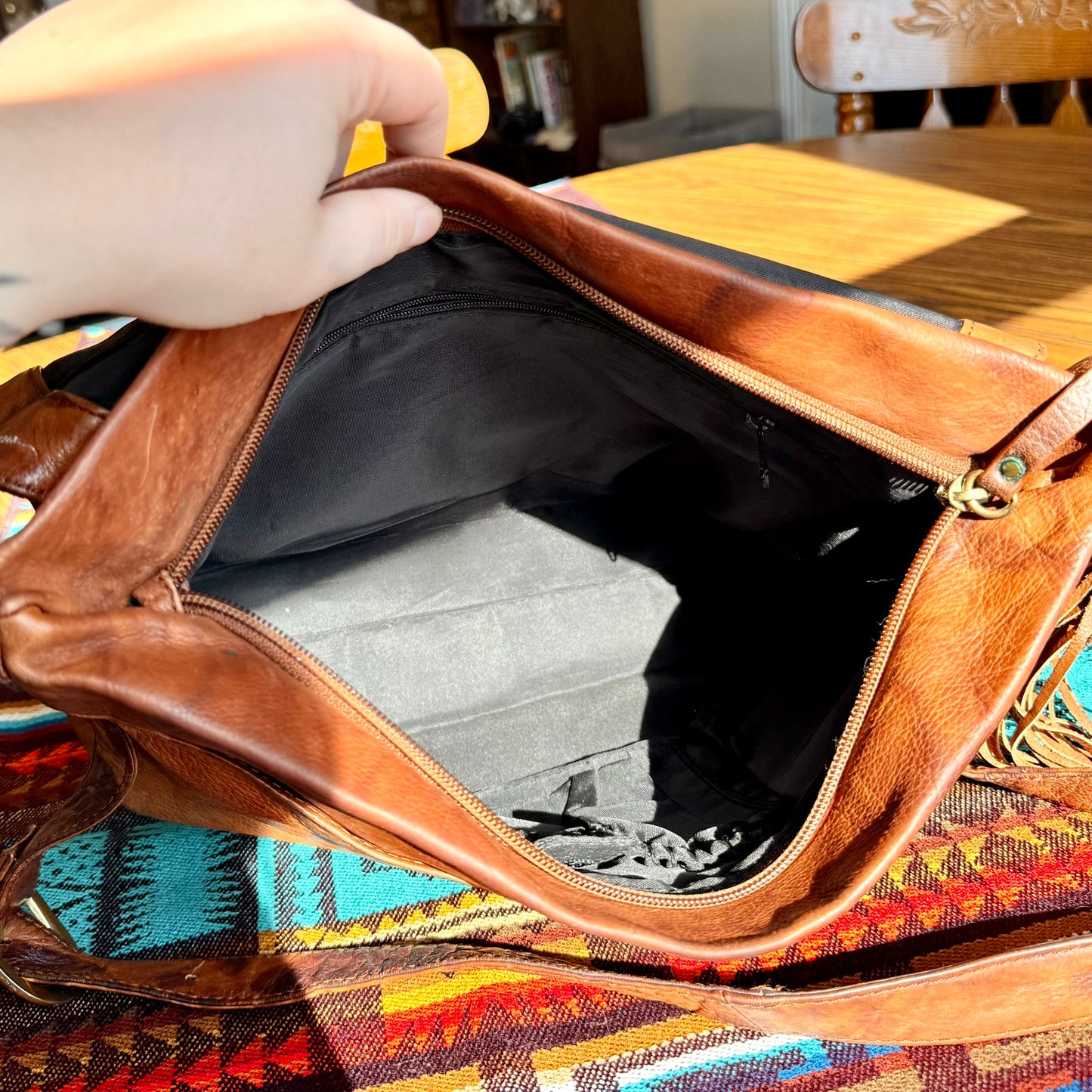 Vintage Stone Mountain Brown Leather Messenger Crossbody Bag