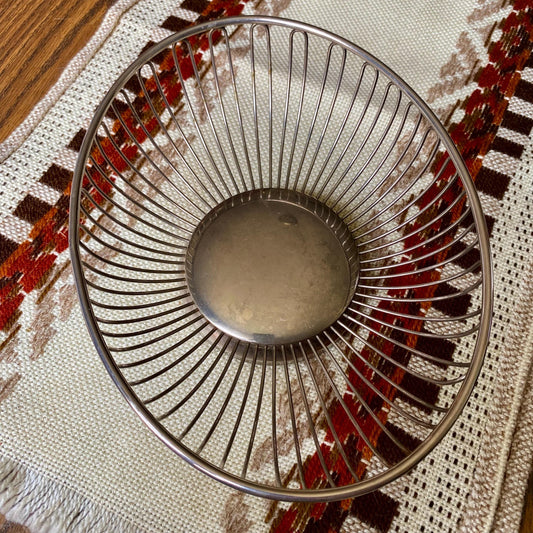 Vintage silver plated Mid-century Modern wire fruit bowl