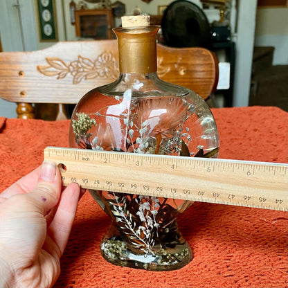 Vintage Aroma Art Floral Design Bath & Body Botanical Oil - Heart Shaped Bottle with Floral Arrangement