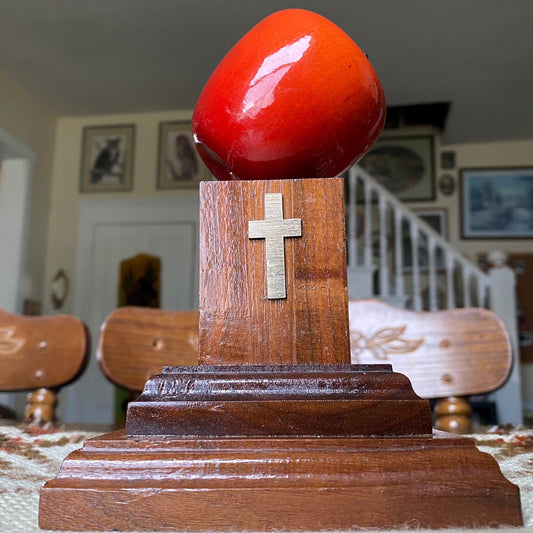 Apple on Wooden Crosa Pedestal