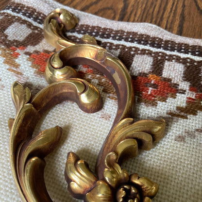 1959 Vintage Syroco Filigree Wall Sconce