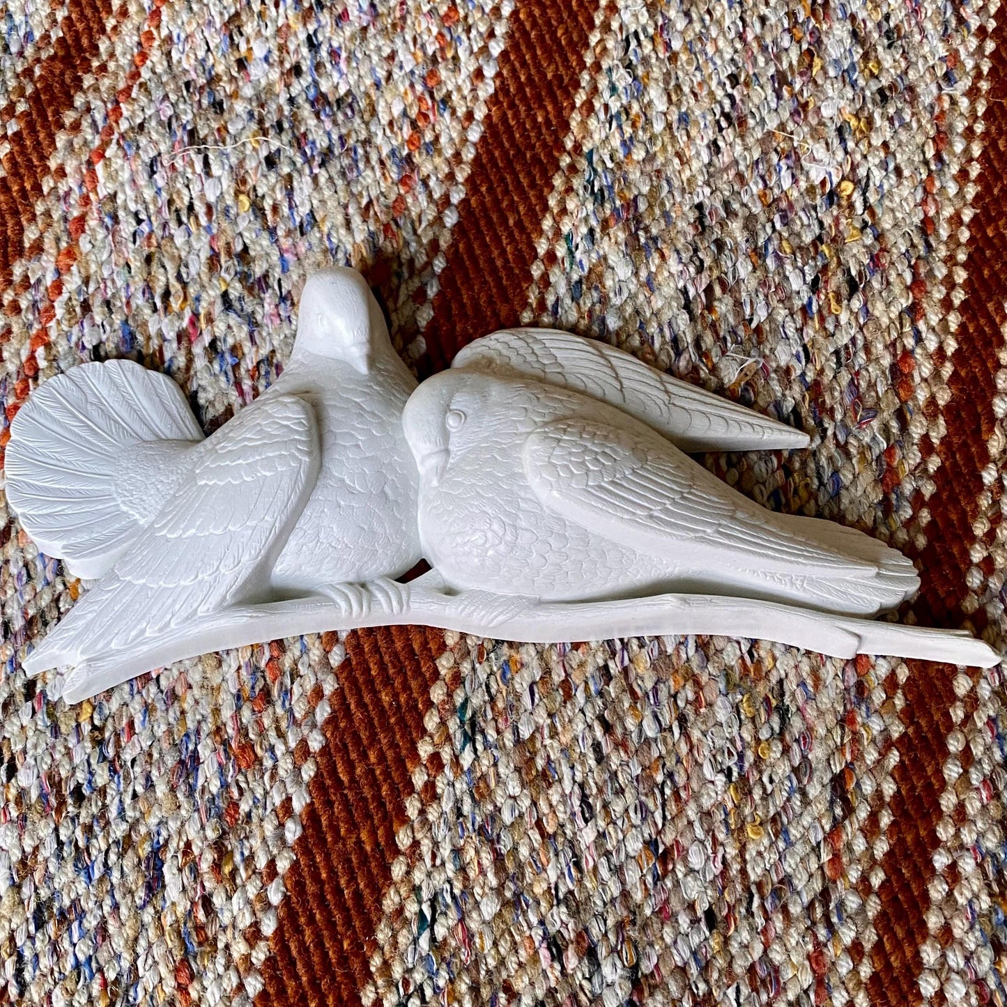 Vintage Burwood Lovebirds Pair Of White Doves Wall Hanging